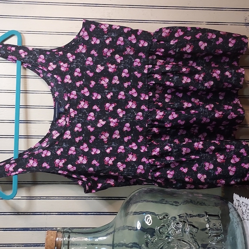 American Eagle Outfitters floral top